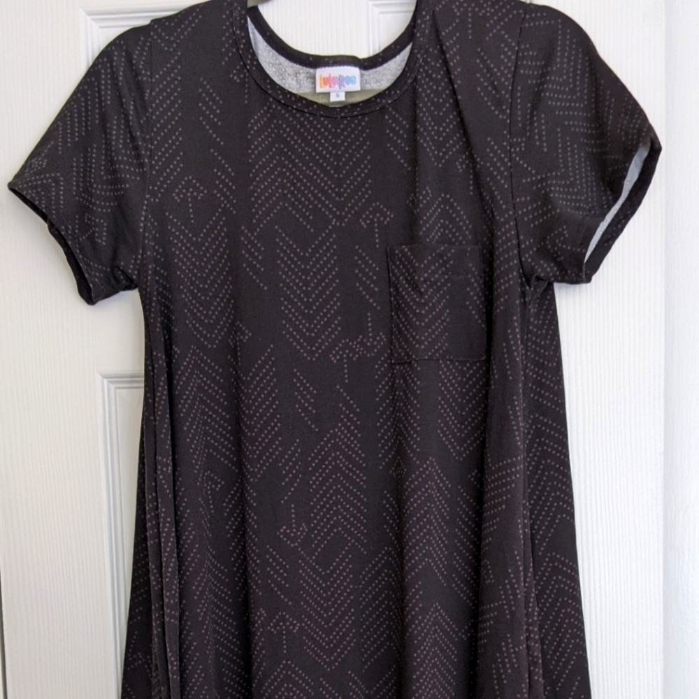 LuLaRoe NWOT Carly HTF black arrows